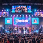 A influência das celebridades da internet nos nomes de bebês